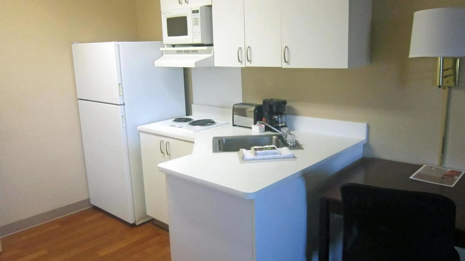 Extended Stay America - Sacramento - Arden Way Hotel